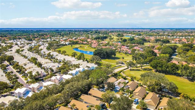 63 N Ironwood Way N, Palm Beach Gardens, FL 33418
