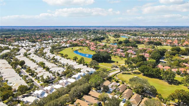 63 N Ironwood Way N, Palm Beach Gardens, FL 33418