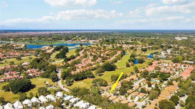 63 N Ironwood Way N, Palm Beach Gardens, FL 33418