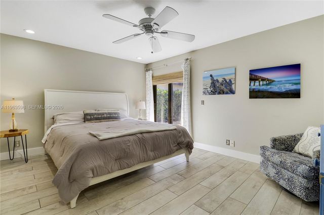 63 N Ironwood Way N, Palm Beach Gardens, FL 33418