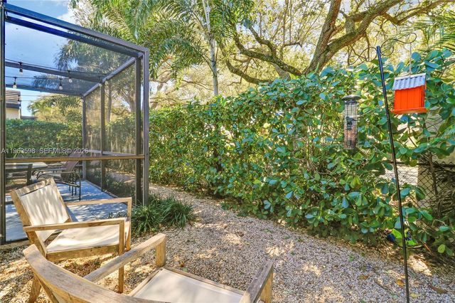 63 N Ironwood Way N, Palm Beach Gardens, FL 33418