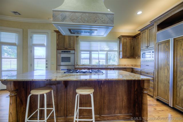 14832 S 53rd East Avenue, Bixby, OK 74008