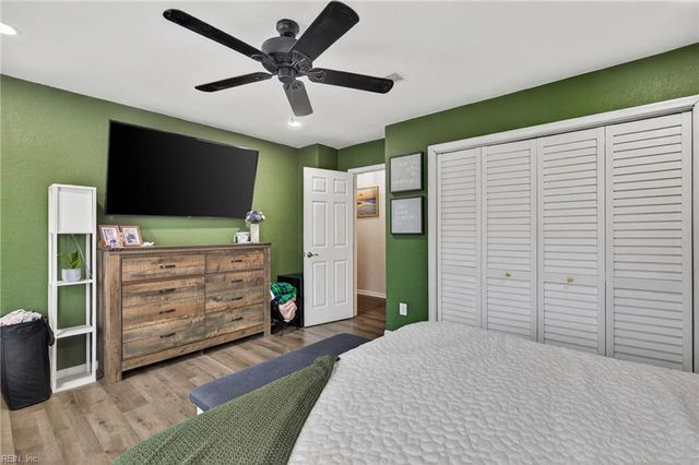 1220 Garth CT, Virginia Beach, VA 23454