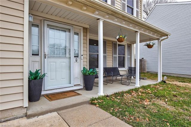 1220 Garth CT, Virginia Beach, VA 23454