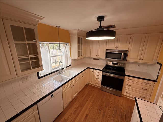 1415 OAKLEY STREET, Orlando, FL 32806