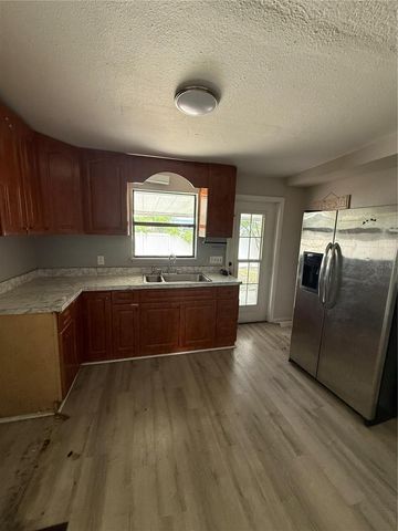 137 E MAINE AVENUE, Longwood, FL 32750