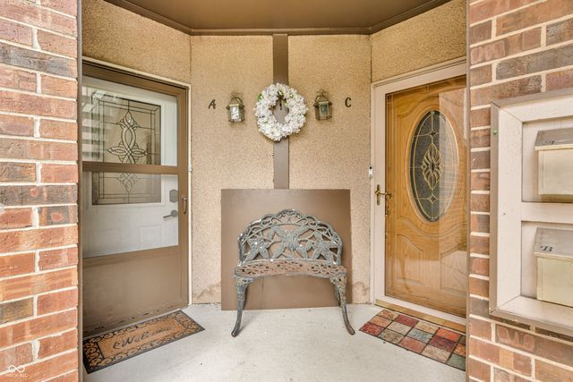 2267 Rome Drive A, Indianapolis, IN 46228