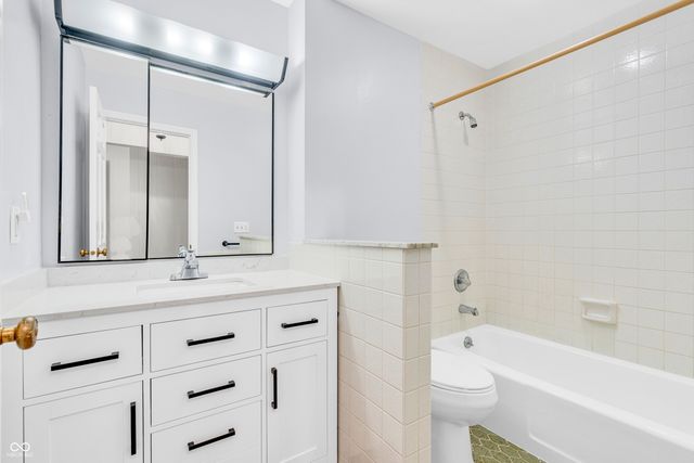 2267 Rome Drive A, Indianapolis, IN 46228