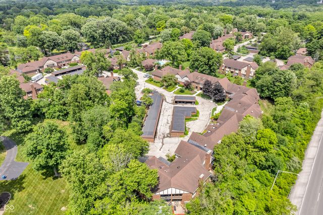 2267 Rome Drive A, Indianapolis, IN 46228