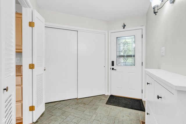 2267 Rome Drive A, Indianapolis, IN 46228