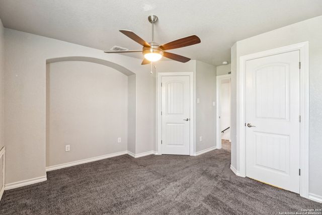 1902 Sirius Grove, San Antonio, TX 78245