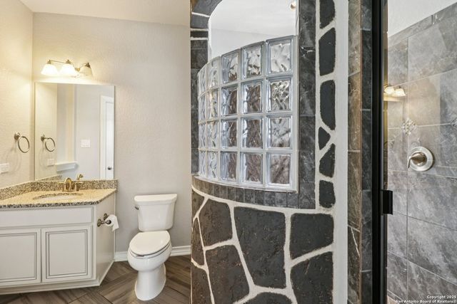 1902 Sirius Grove, San Antonio, TX 78245