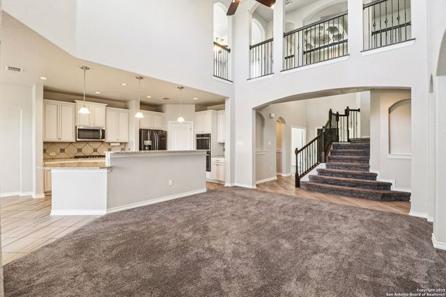 1902 Sirius Grove, San Antonio, TX 78245