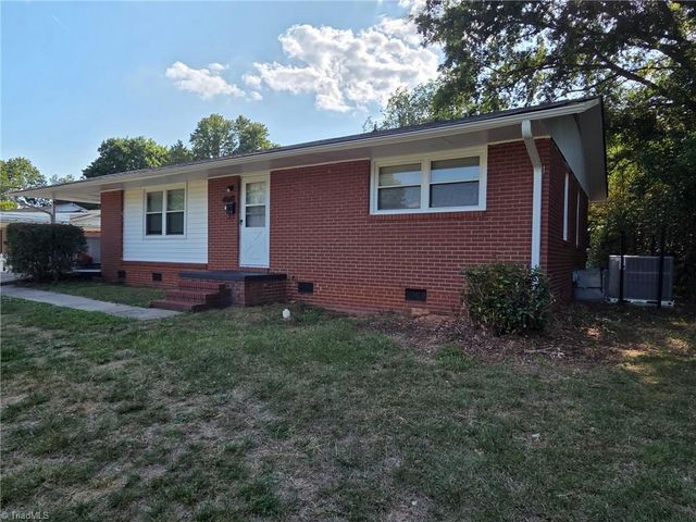 2812 Emerson Street, Winston-salem, NC 27107