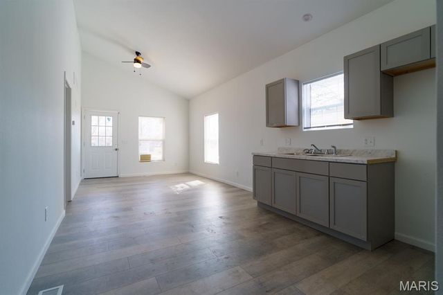 1111 Greenwood Street, Madison, IL 62060