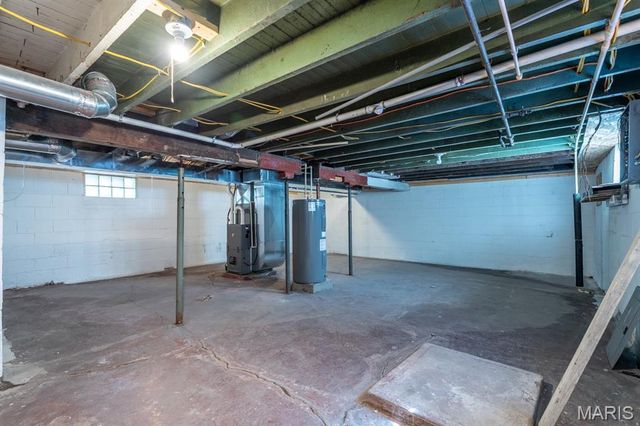 1111 Greenwood Street, Madison, IL 62060