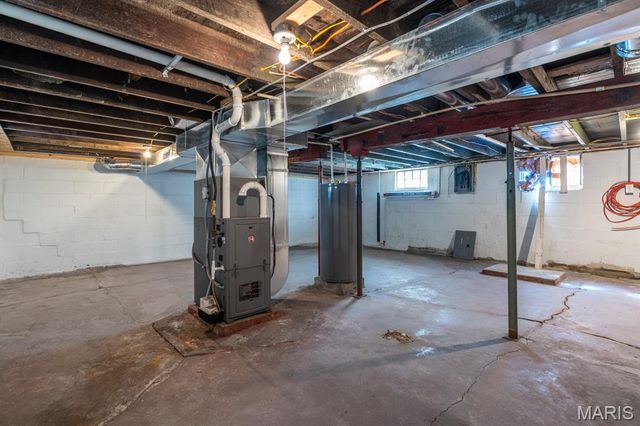 1111 Greenwood Street, Madison, IL 62060