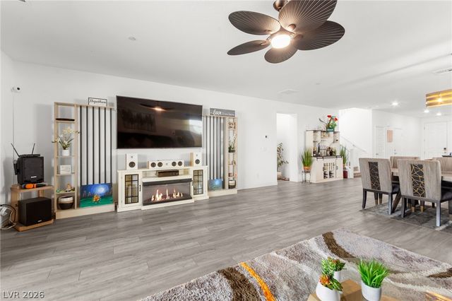 808 Aurelie Ridge Street, Henderson, NV 89011