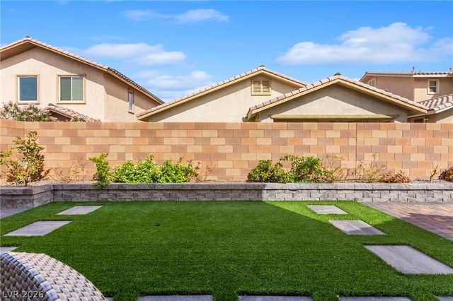 808 Aurelie Ridge Street, Henderson, NV 89011