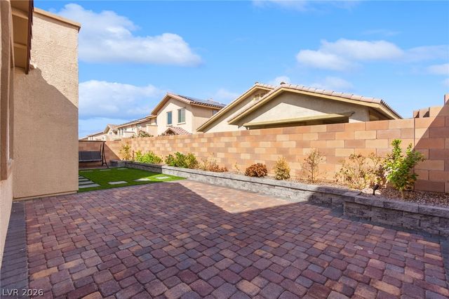 808 Aurelie Ridge Street, Henderson, NV 89011