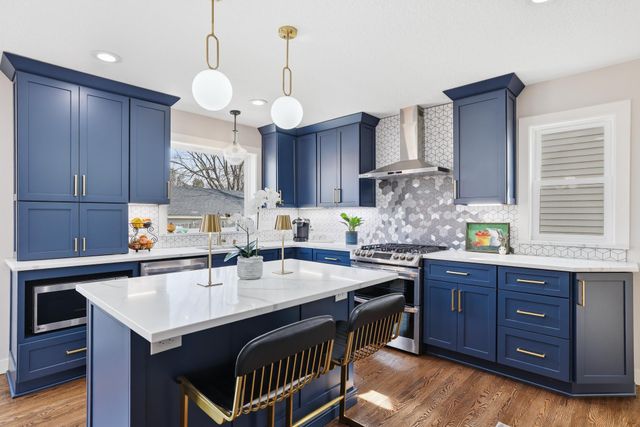 2817 Kentucky Avenue S, Saint Louis Park, MN 55426