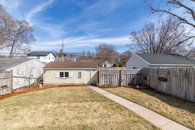 2817 Kentucky Avenue S, Saint Louis Park, MN 55426