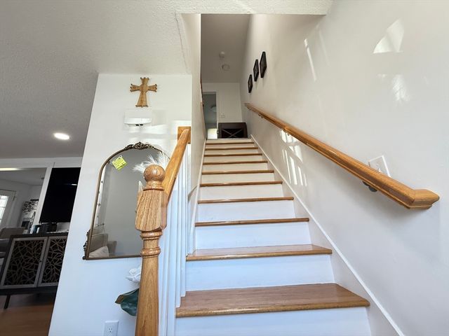 1338 East St 1338, Mansfield, MA 02048