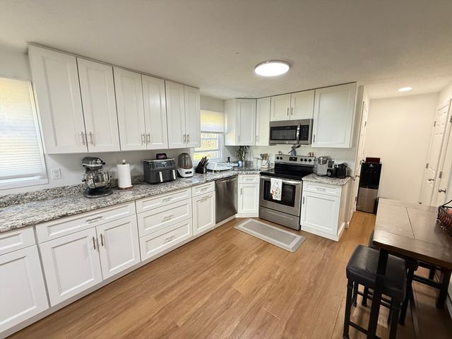 1338 East St 1338, Mansfield, MA 02048