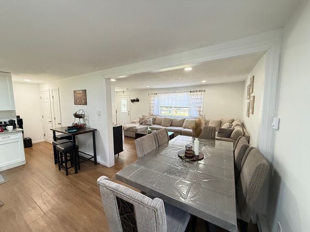 1338 East St 1338, Mansfield, MA 02048