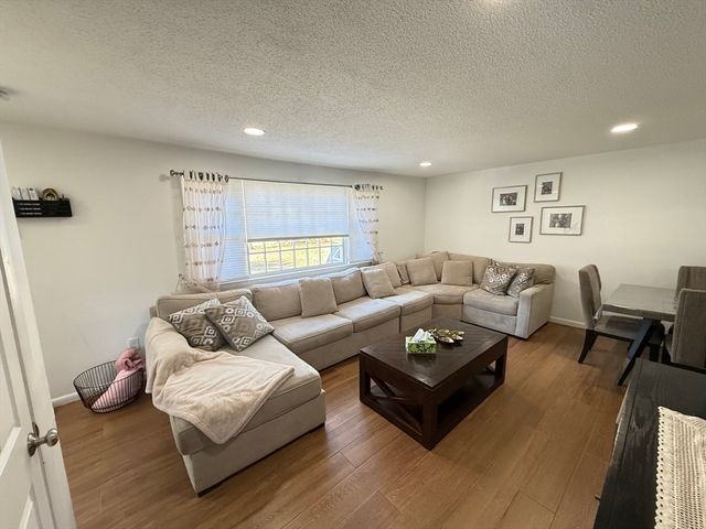 1338 East St 1338, Mansfield, MA 02048