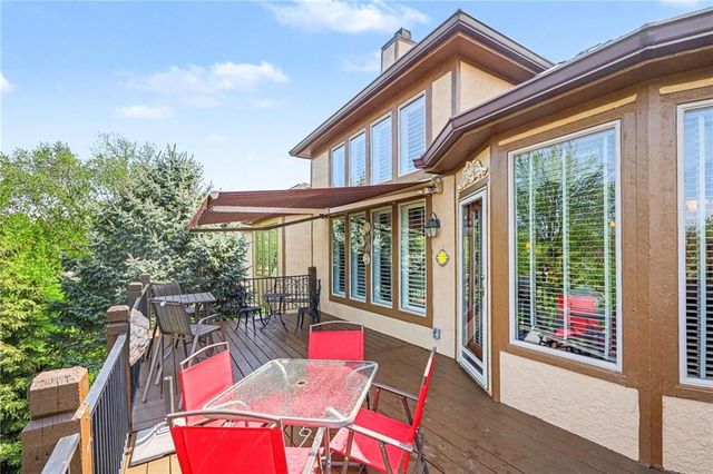 20306 W 99th Terrace, Lenexa, KS 66220
