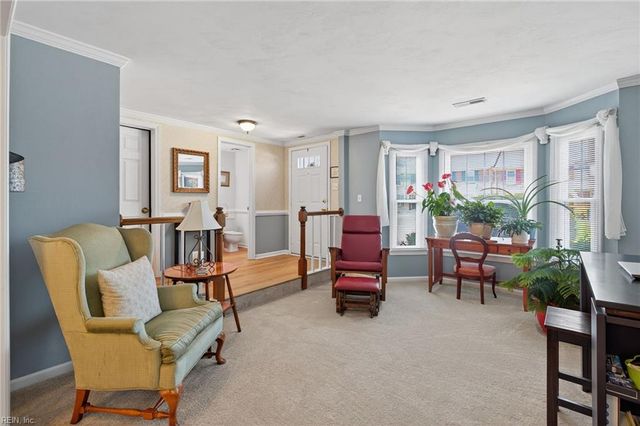 5320 Brookstone LN, Virginia Beach, VA 23455
