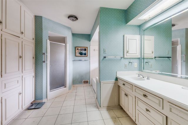 1005 Forest Grove Drive, Dallas, TX 75218