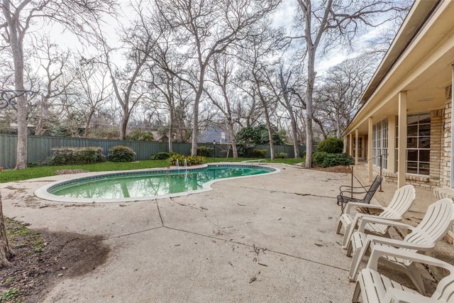1005 Forest Grove Drive, Dallas, TX 75218