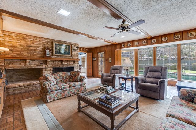 1005 Forest Grove Drive, Dallas, TX 75218