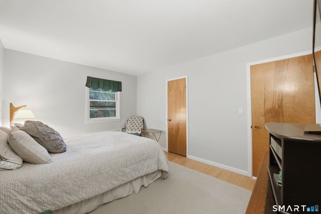 10 Joan Road, Stamford, CT 06905