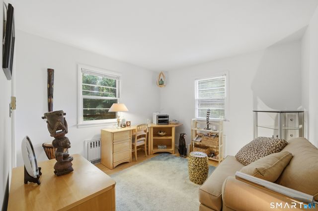 10 Joan Road, Stamford, CT 06905