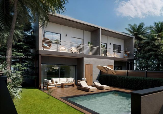 3187 SW 23rd St A, Miami, FL 33145