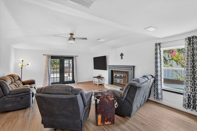 1425 Pioneer Drive, Lowry Crossing, TX 75069