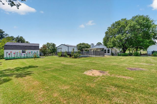 1425 Pioneer Drive, Lowry Crossing, TX 75069