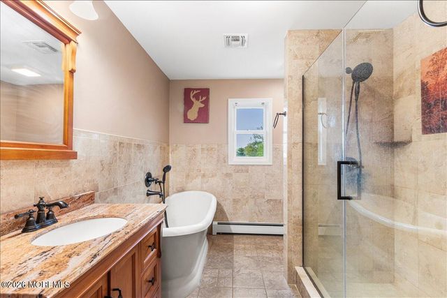 176 Bray Avenue, North Middletown, NJ 07748