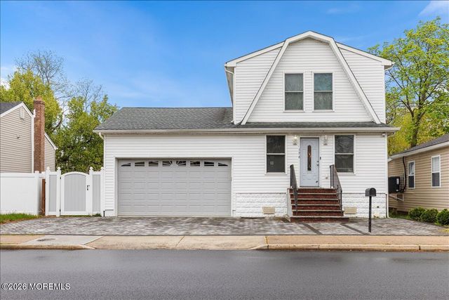 176 Bray Avenue, North Middletown, NJ 07748