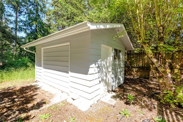 150 Leslie Lane, Sequim, WA 98382