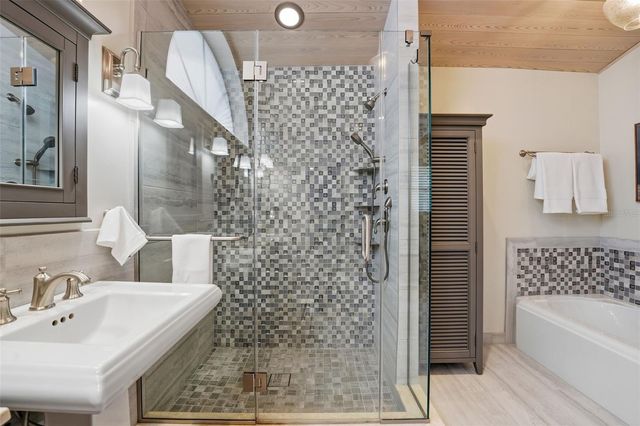 226 CORUMBA STREET, Punta Gorda, FL 33983