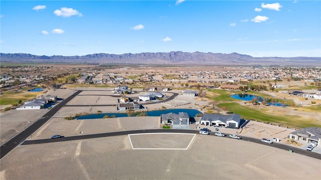 2424 E Calle Sevilla, Fort Mohave, AZ 86426