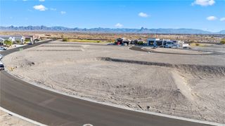 2424 E Calle Sevilla, Fort Mohave, AZ 86426