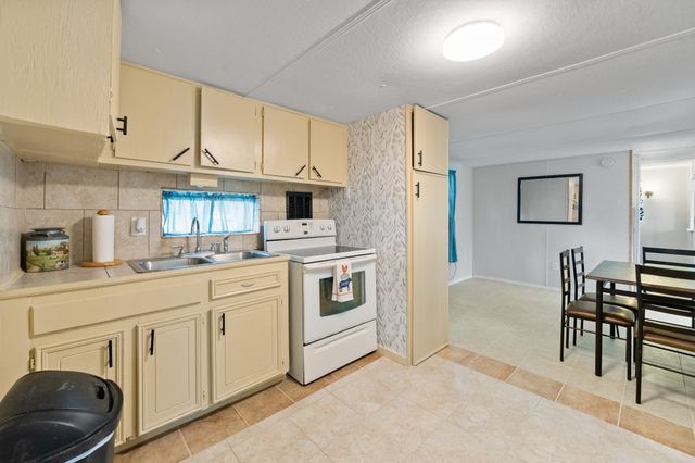 6677 County Road 2008, Glen Rose, TX 76043