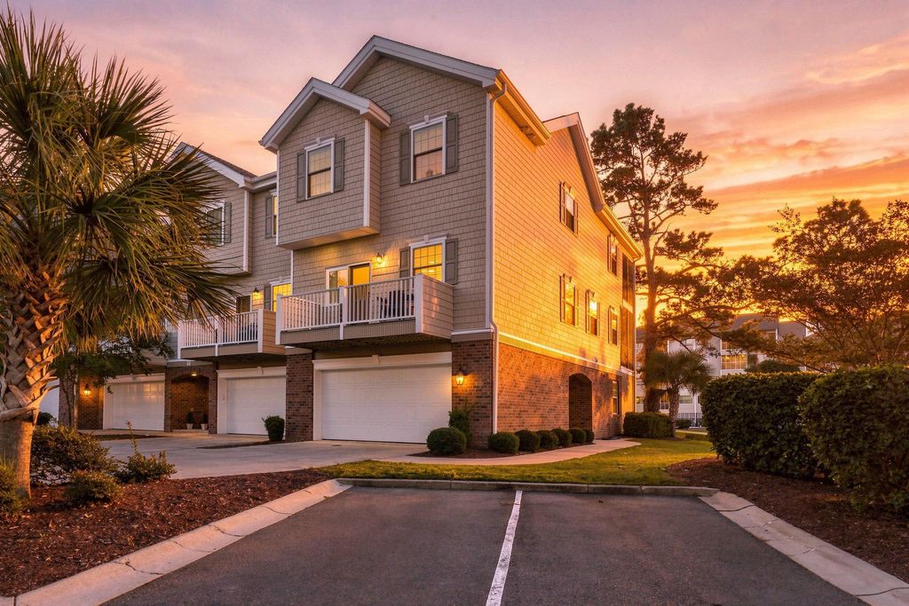 601 Hillside Dr N Unit 1304, North Myrtle Beach, SC 29582 — exterior