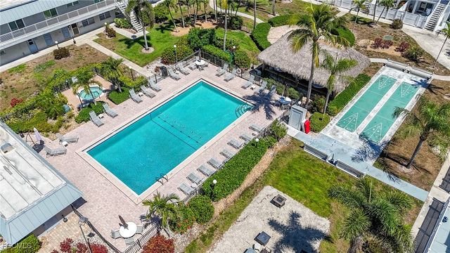 6777 Winkler RD 150, Fort Myers, FL 33919