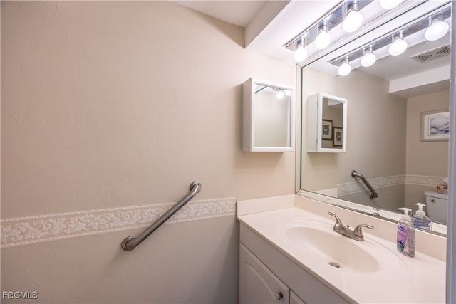 6777 Winkler RD 150, Fort Myers, FL 33919